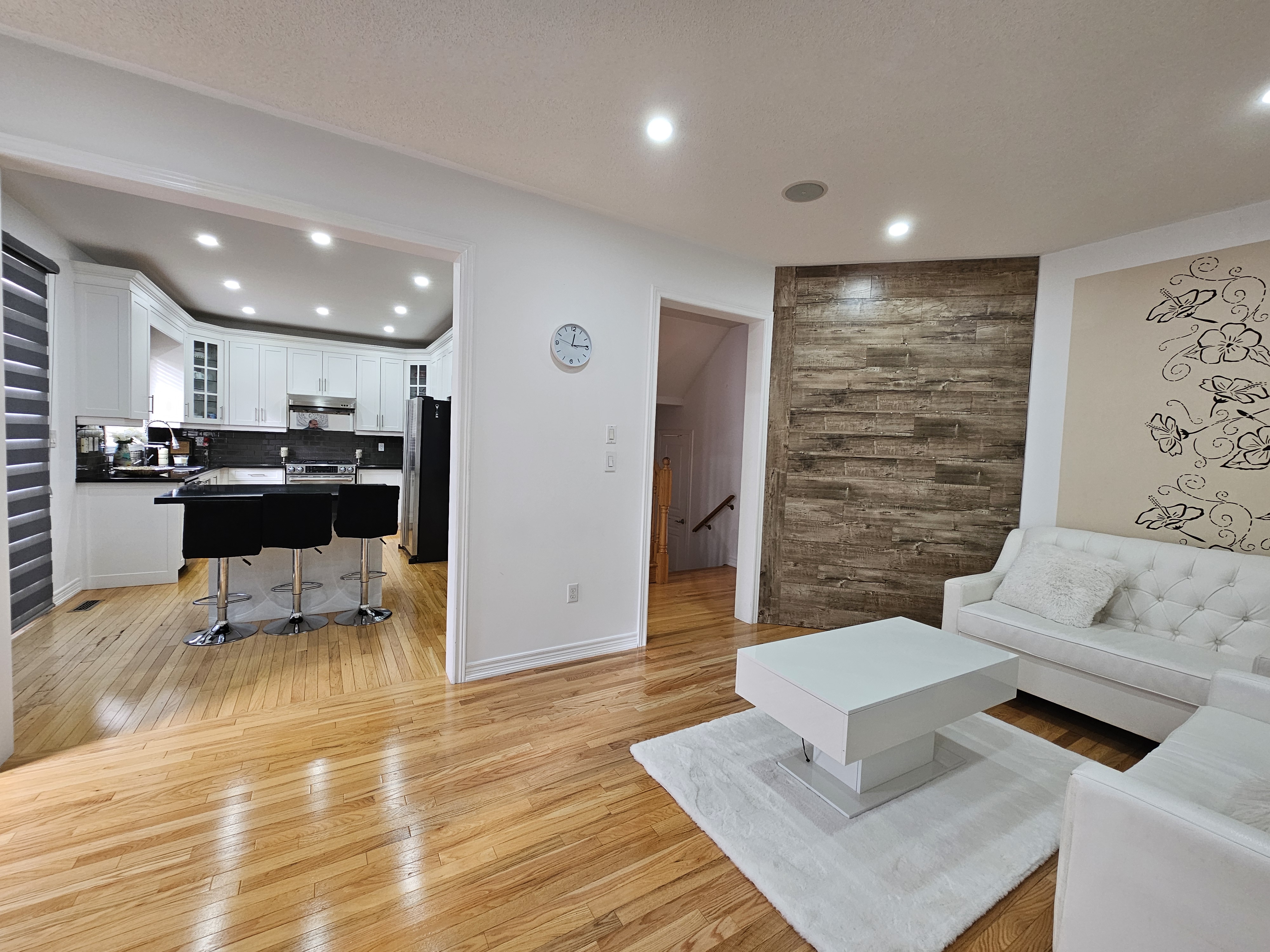 Resale Home, Detached, Legal Basement, Brampton East, L6P preview 9